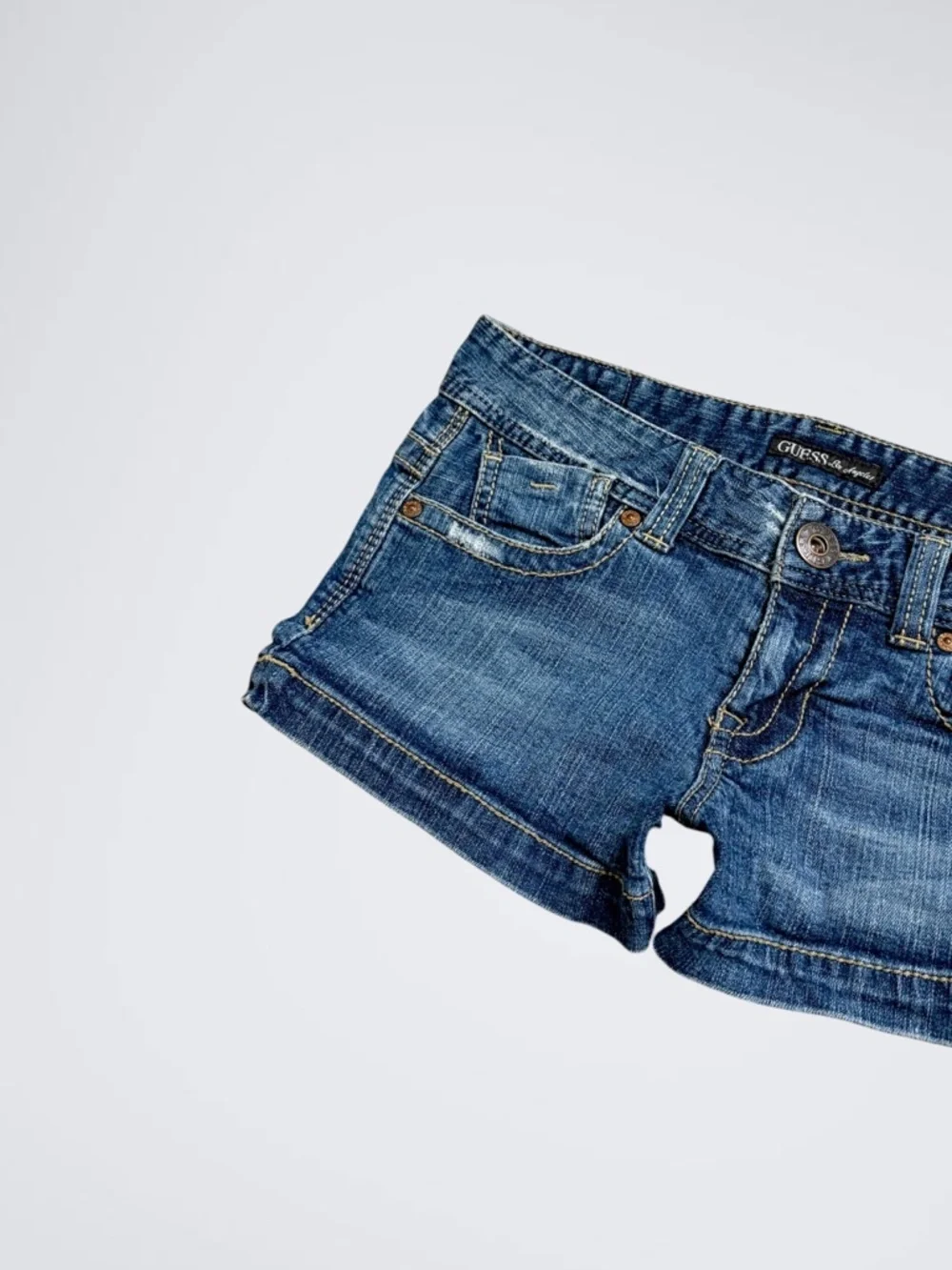 GUESS size 27